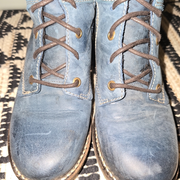 Dromedaris Kara Suede Leather womens  Olive Ankle Boot Size 7 - Picture 3 of 10